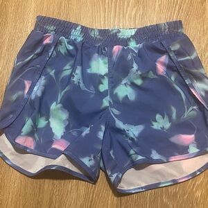 All in Motion Women's Floral Athletic Shorts - Blue and Pink